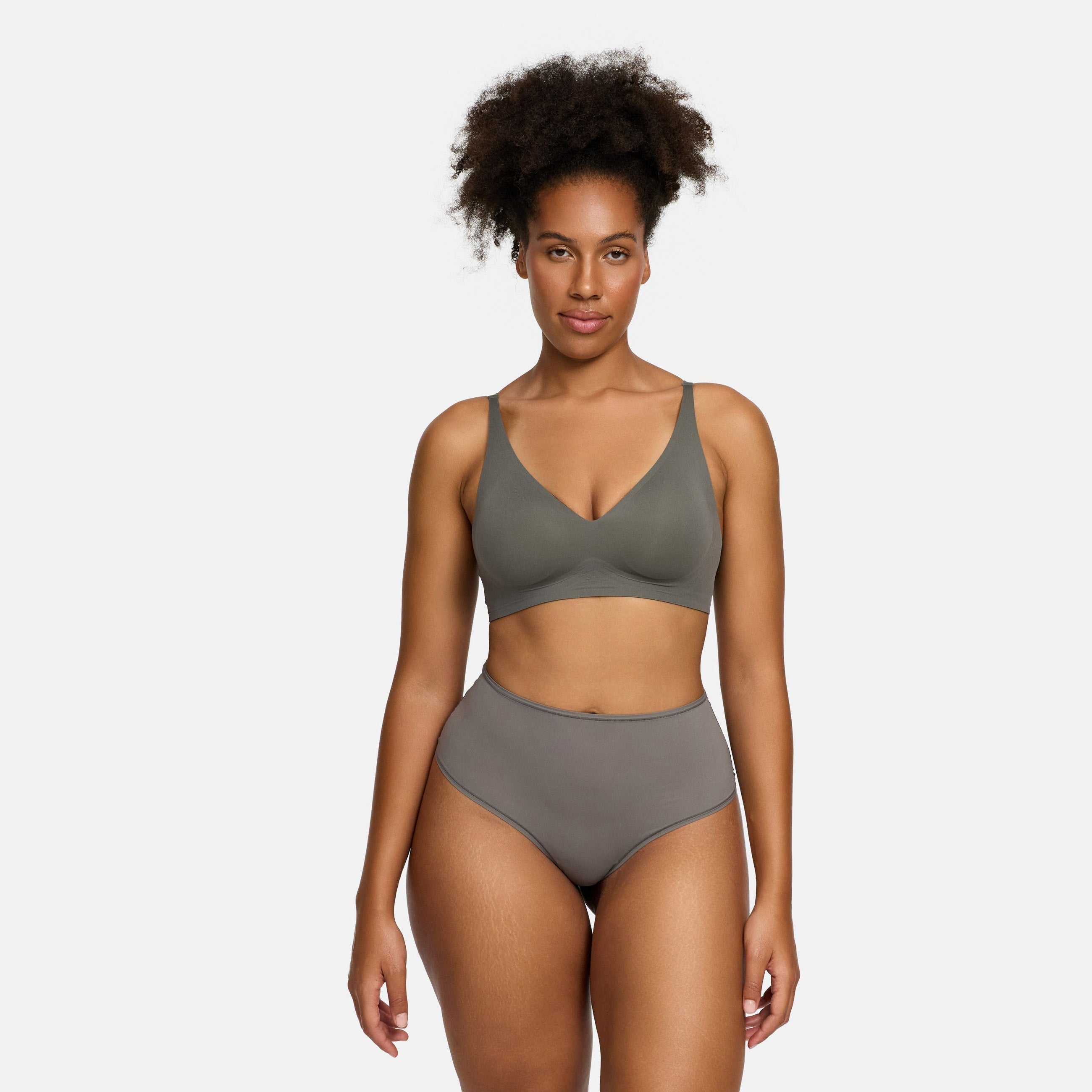 REGGISENO GRACE