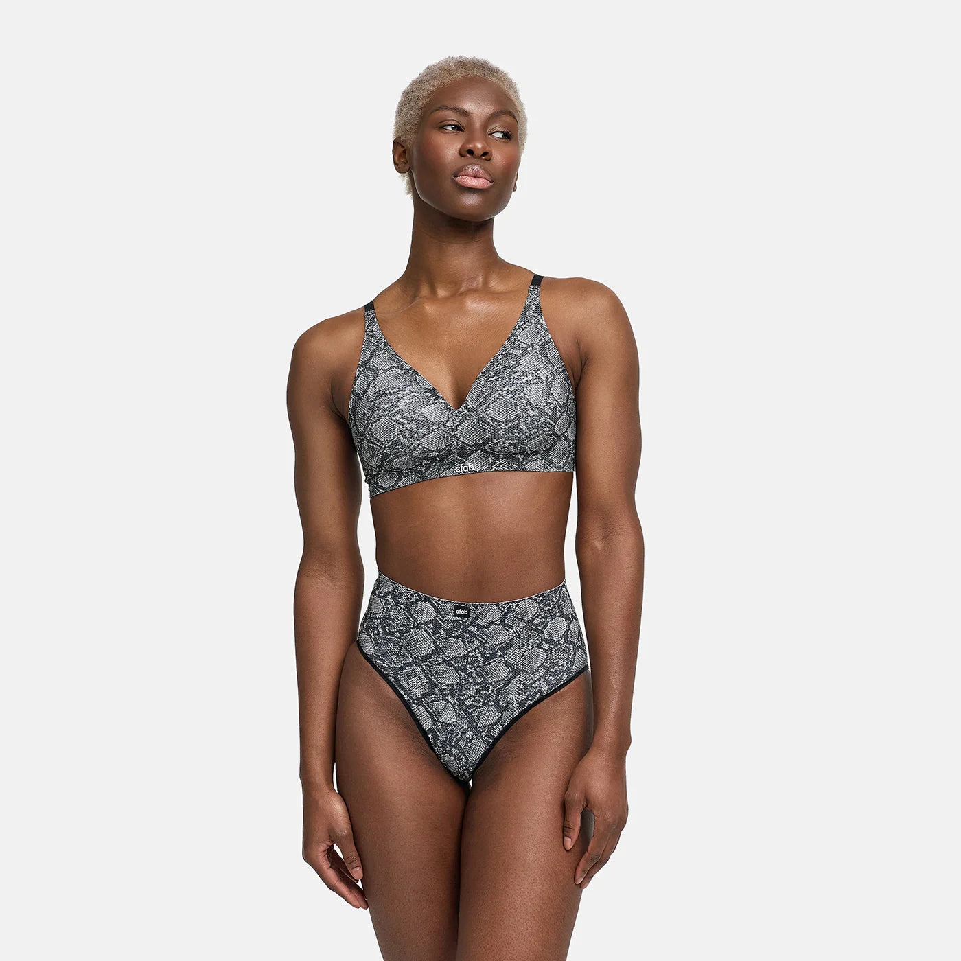 REGGISENO GRACE