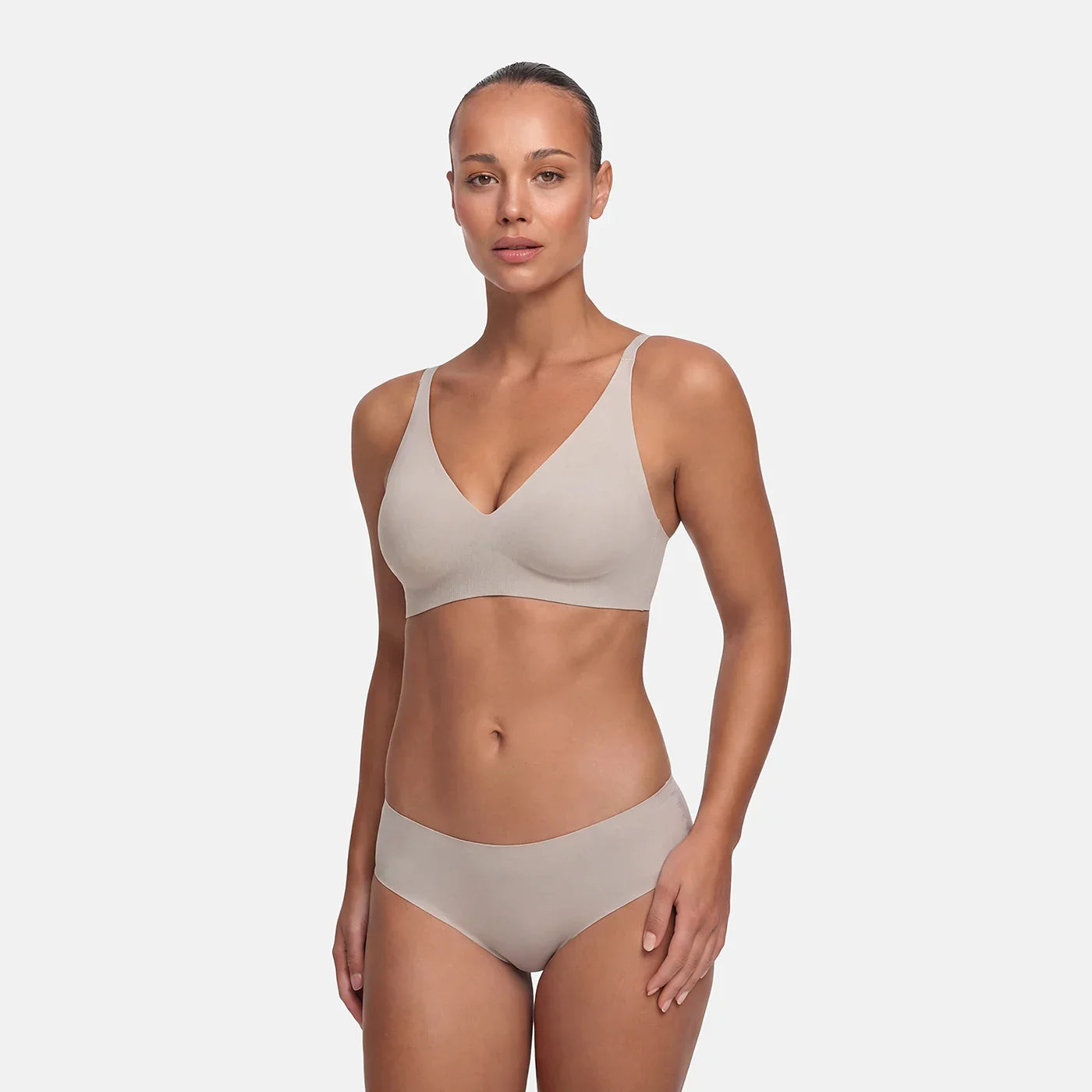 REGGISENO GRACE