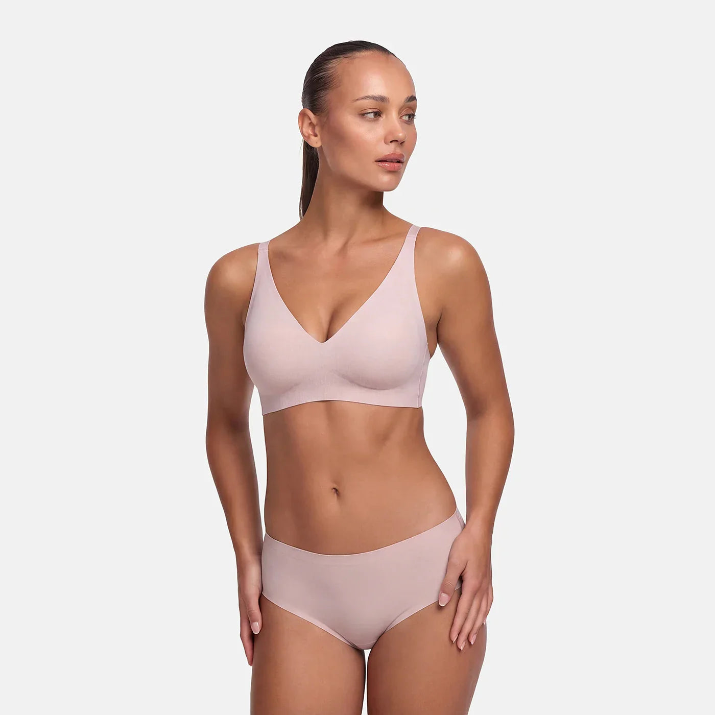 REGGISENO GRACE