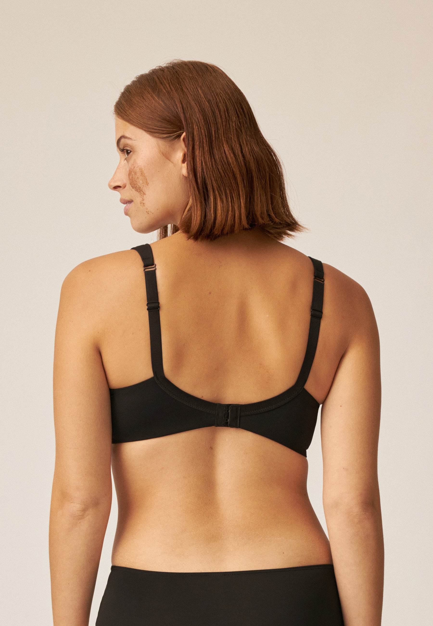 REGGISENO ALLURE CON COPPE E FASCIA LUCIDA