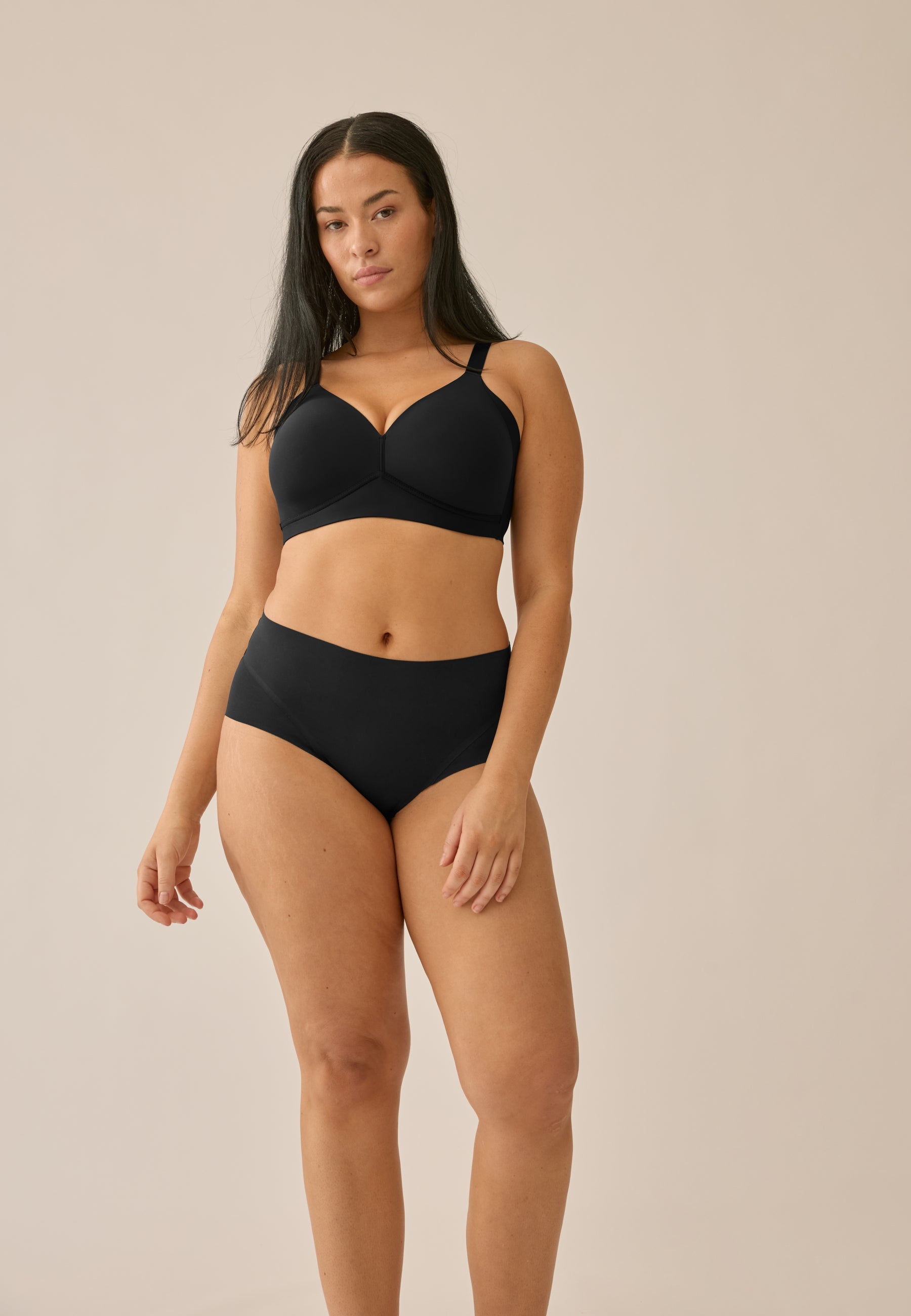 BELLAVE- REGGISENO MORBIDO CON EFFETTO SNELLENTE SUI FIANCHI