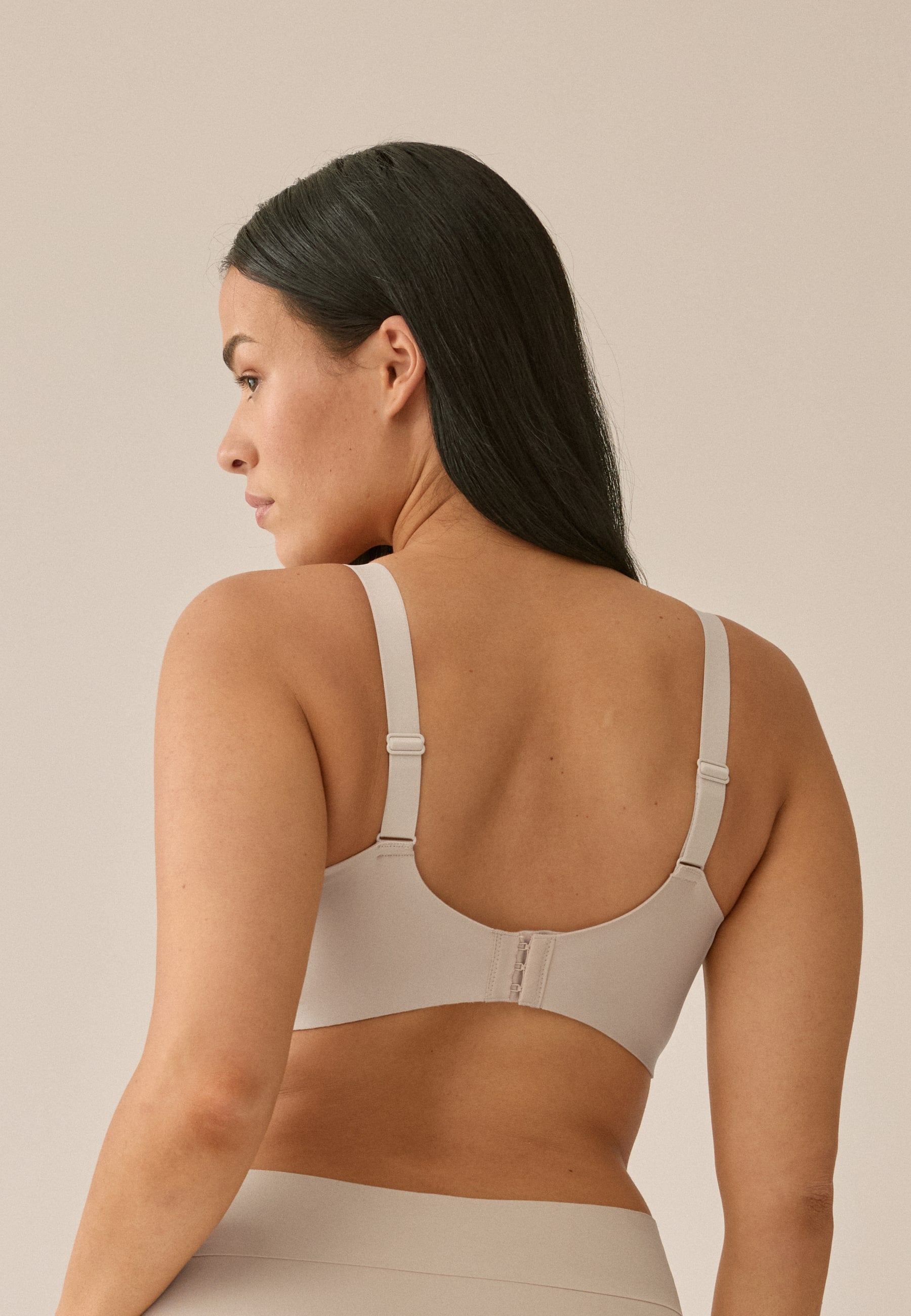 BELLAVE- REGGISENO MORBIDO CON EFFETTO SNELLENTE SUI FIANCHI