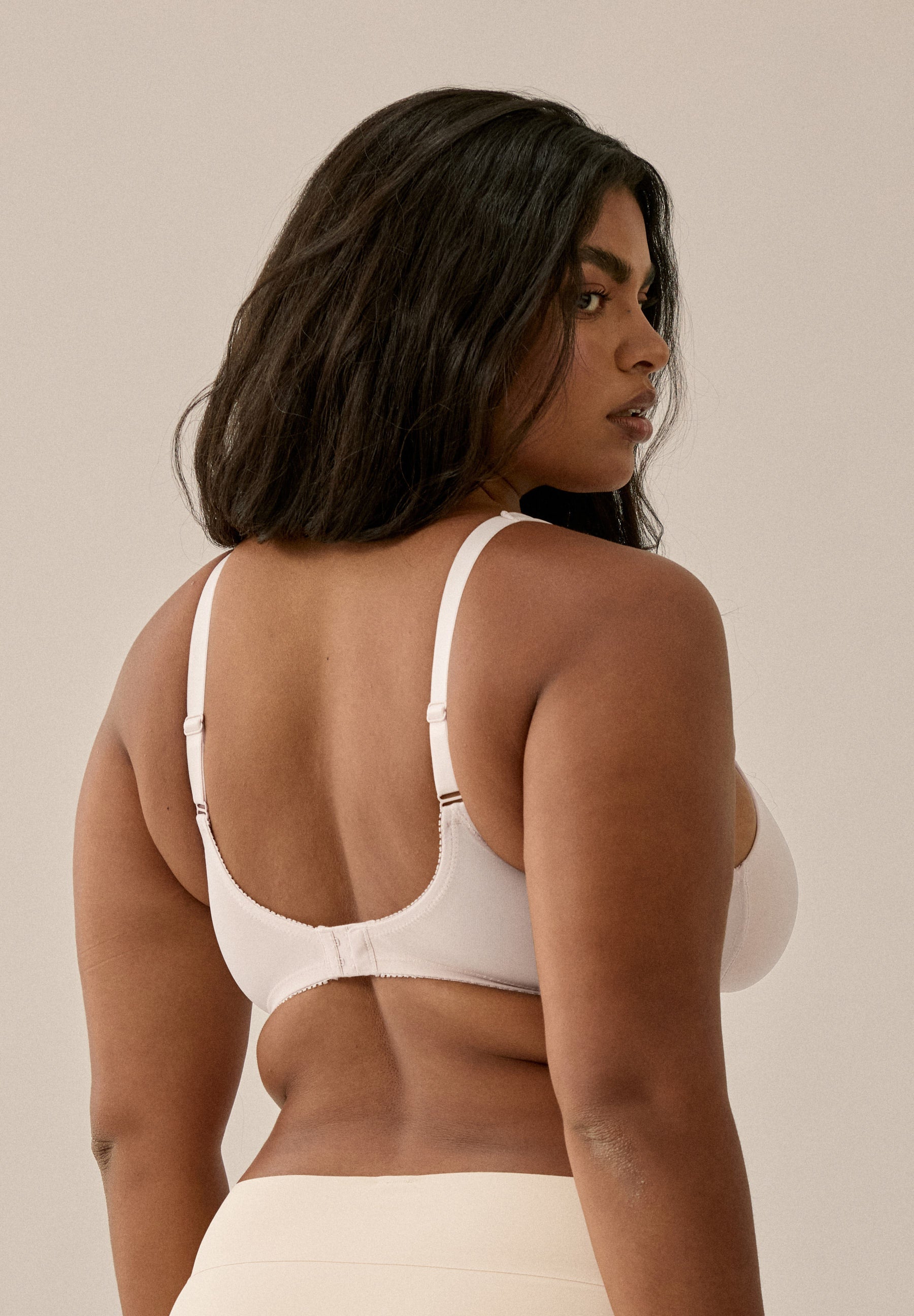 REGGISENO VELVET MORBIDO CON COPPE E SPALLINE ANTISCIVOLO